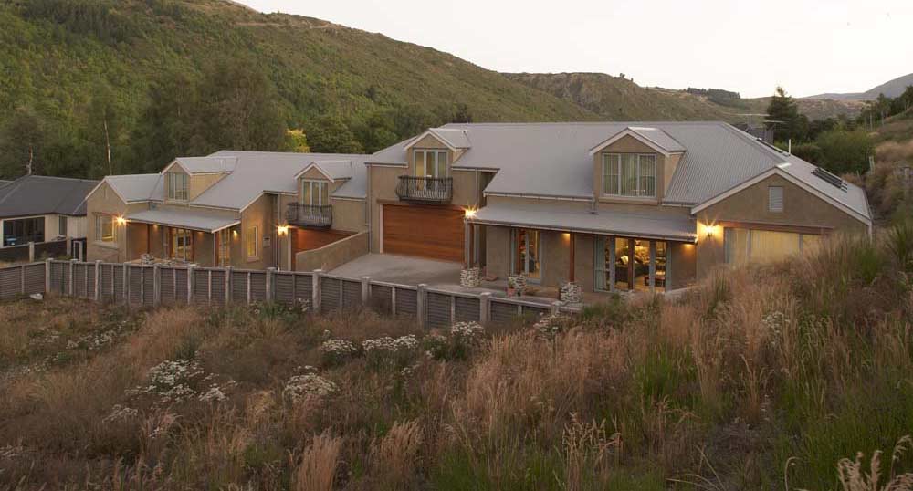 Architectural New BUild, Arrowtown by GLenorchy Builder Mike Kingan